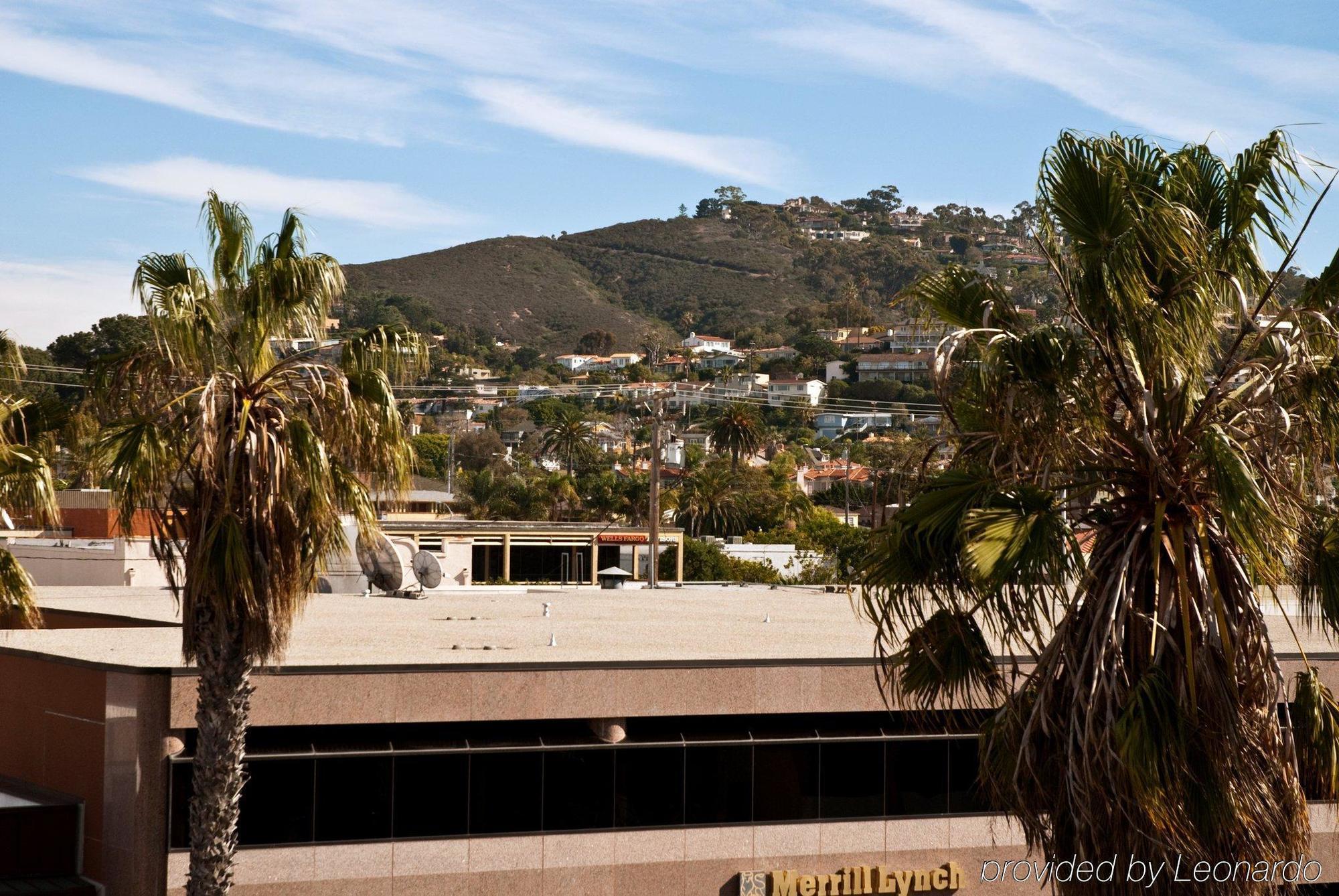 By The Sea, La Jolla Hotel